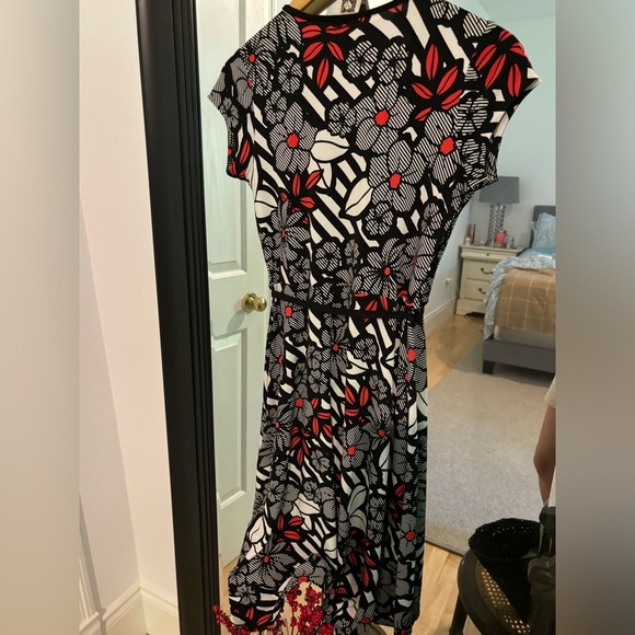 Anne Klein Dress, PS - Picture 3 of 7